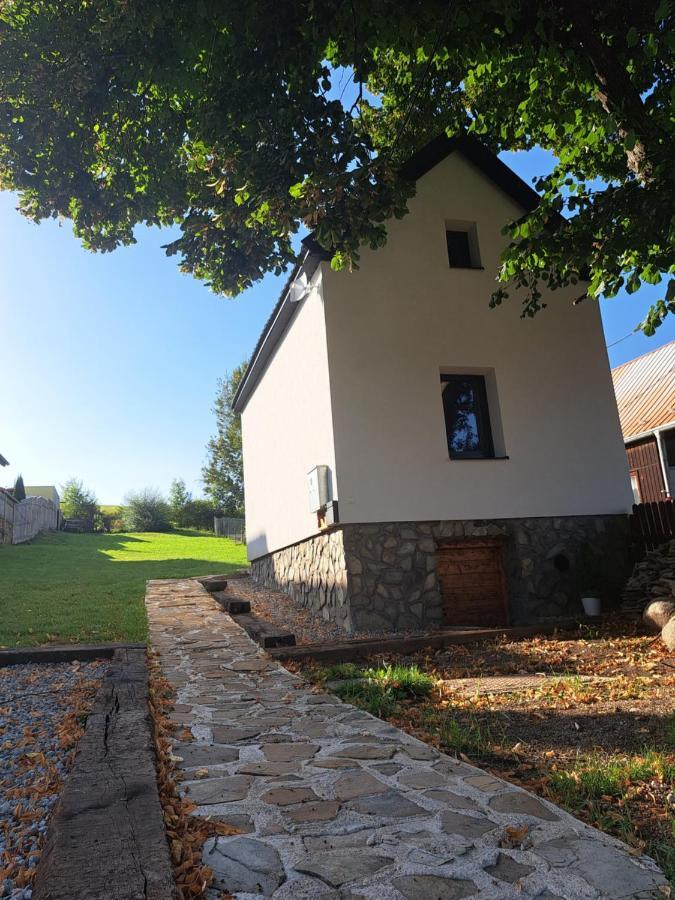 Tiny Cottage Slovakia Liptovský Trnovec Exterior foto